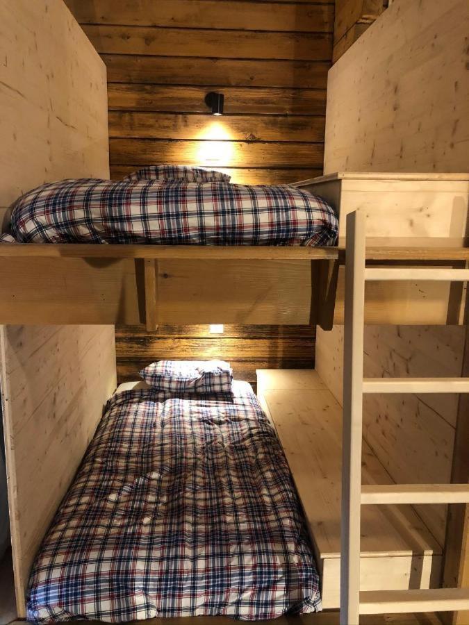 Freeride Hostel Ле-Крозе Экстерьер фото