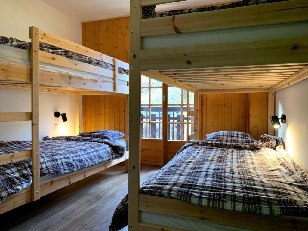 Freeride Hostel Ле-Крозе Экстерьер фото